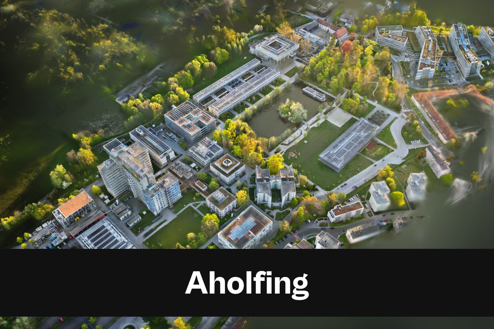 Drohnenaufnahme mit Standort-Badge für Aholfing im Landkreis Straubing-Bogen