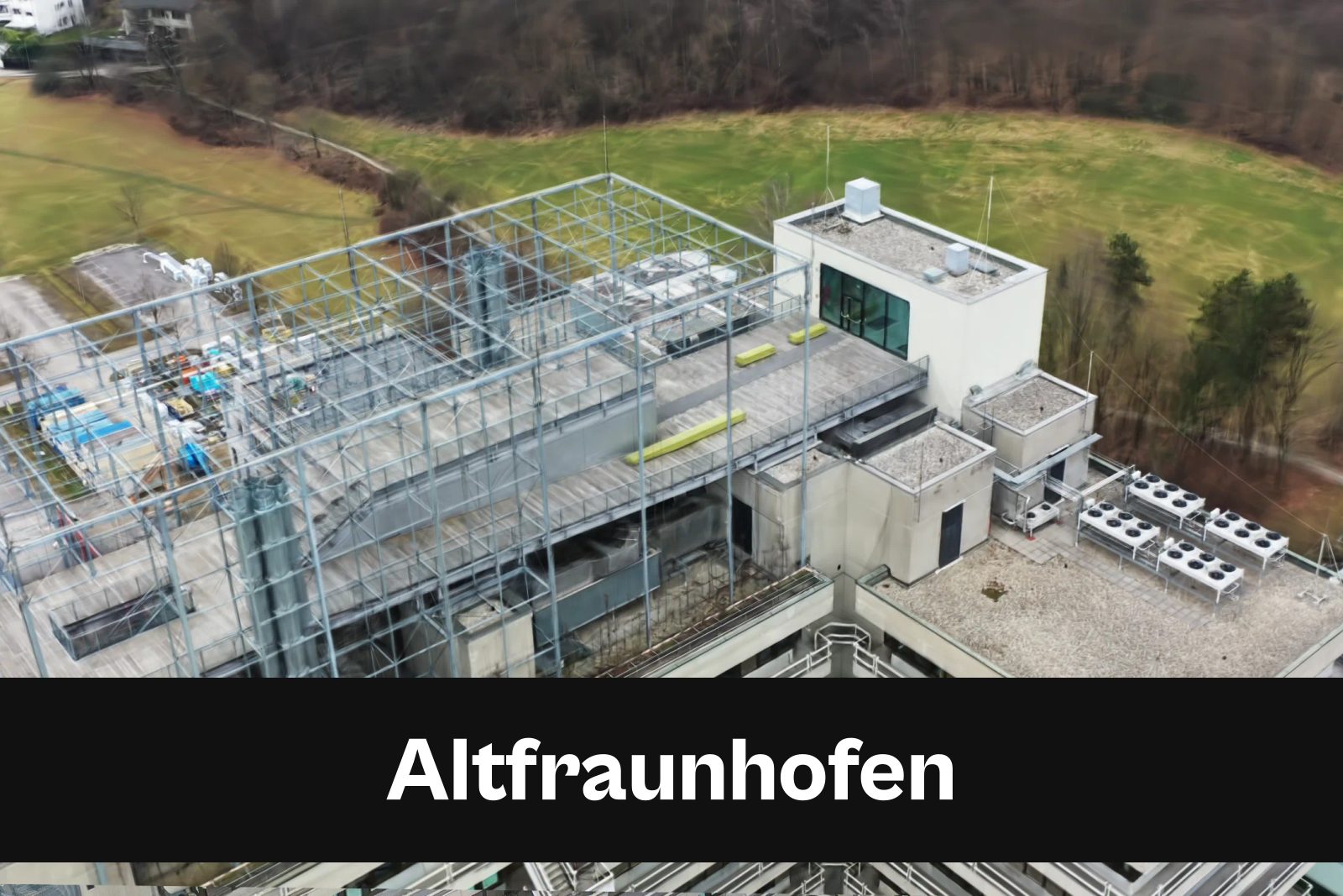 Fotorealistisches 3D-Modell als Gaussian Splat aus Drohnenaufnahmen in Altfraunhofen mit Standort-Badge