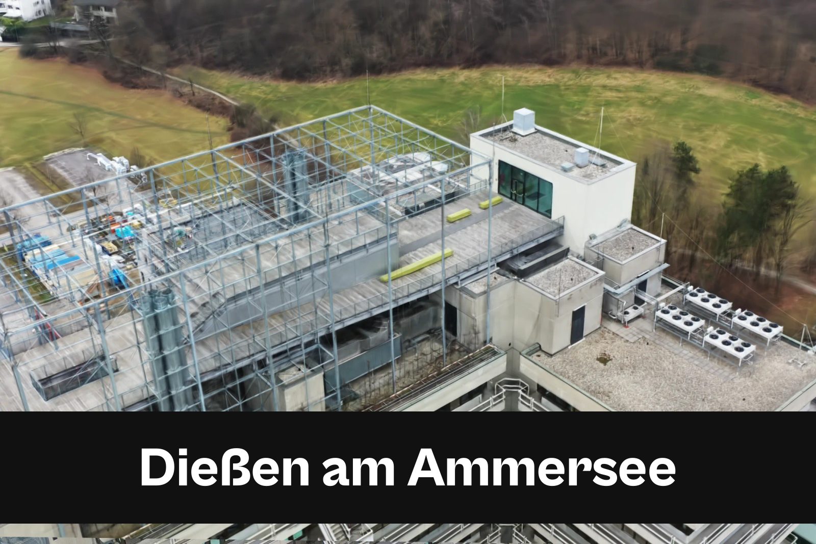 Fotorealistisches 3D-Modell als Gaussian Splat aus Drohnenaufnahmen in Dießen am Ammersee mit Standort-Badge