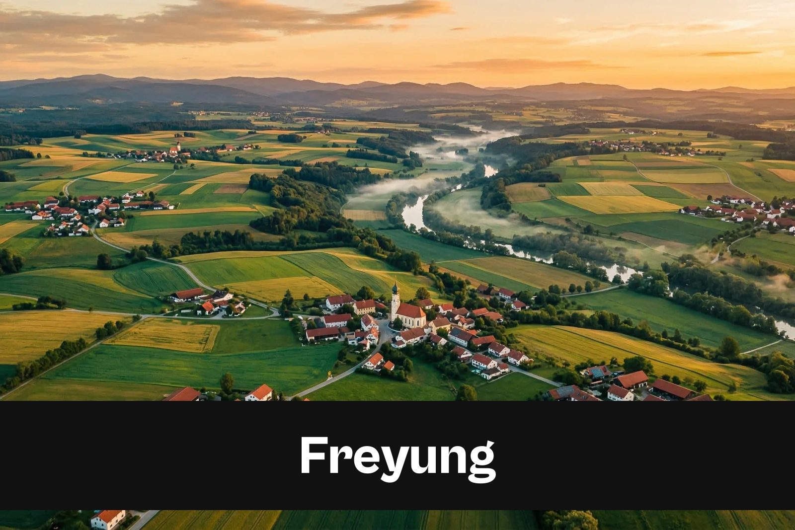 Drohnen-Luftaufnahme aus Freyung mit Standort-Badge