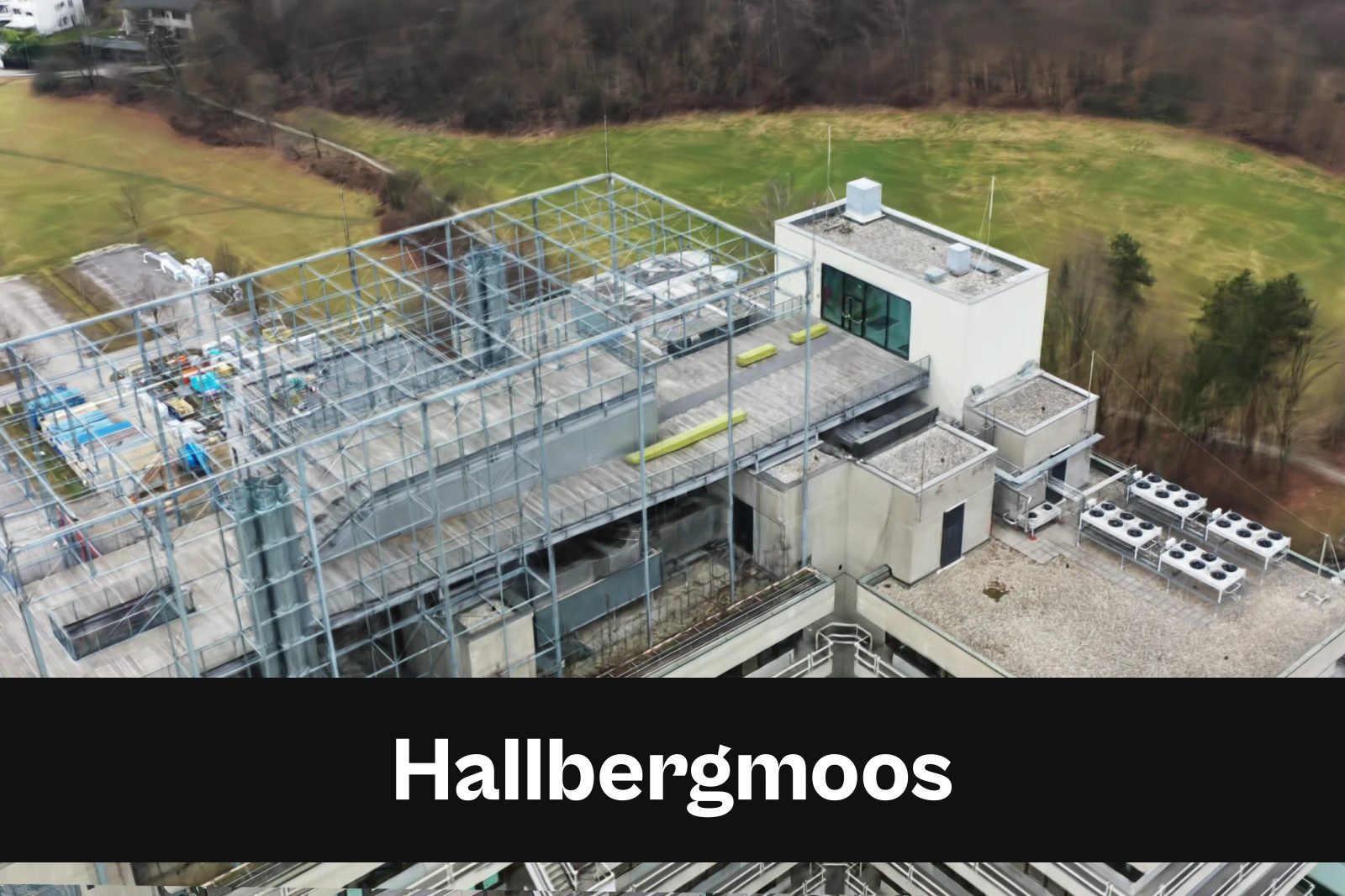 Fotorealistisches 3D-Modell als Gaussian Splat aus Drohnenaufnahmen in Hallbergmoos mit Standort-Badge