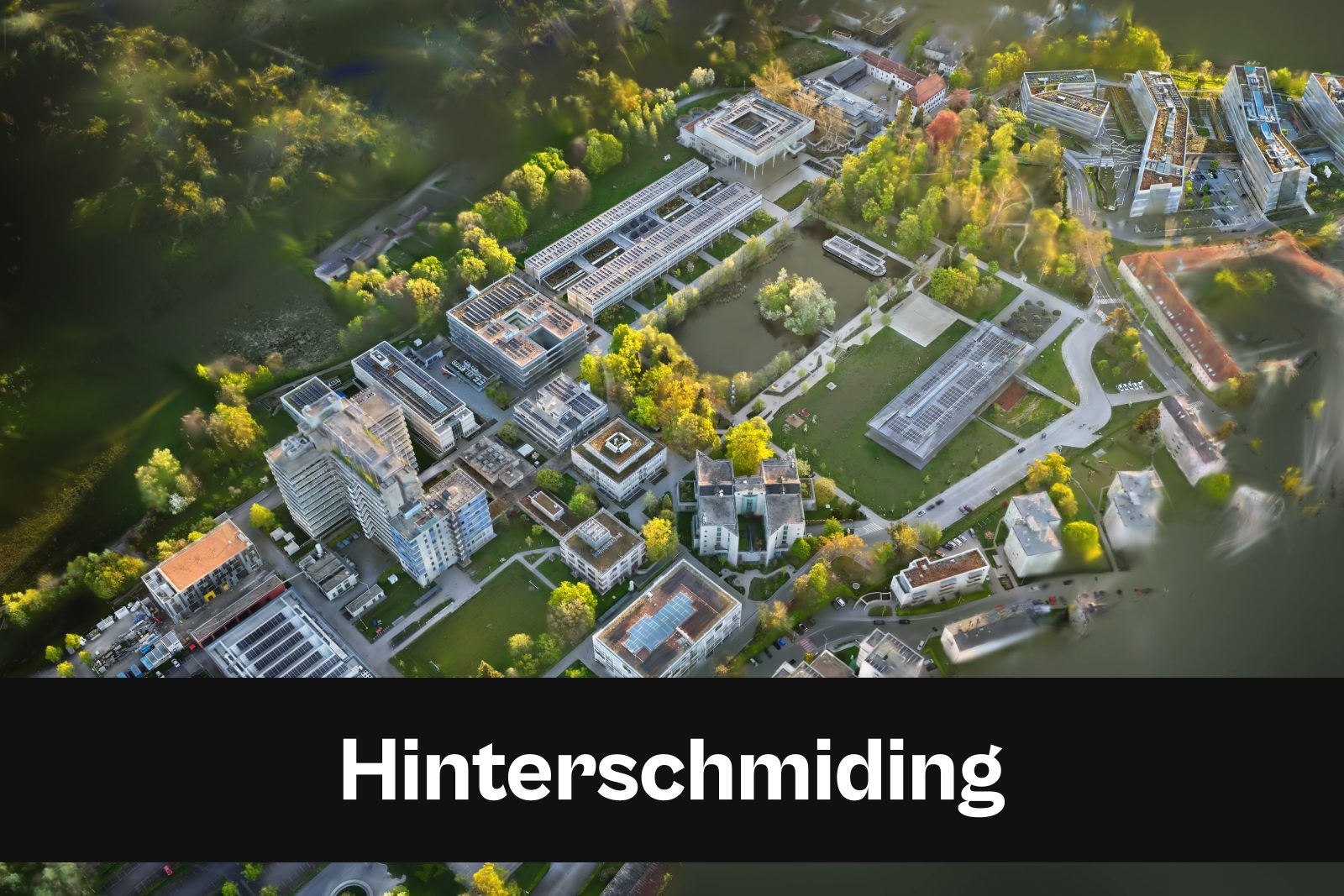 Drohnenaufnahme mit Standort-Badge für Hinterschmiding im Landkreis Freyung-Grafenau