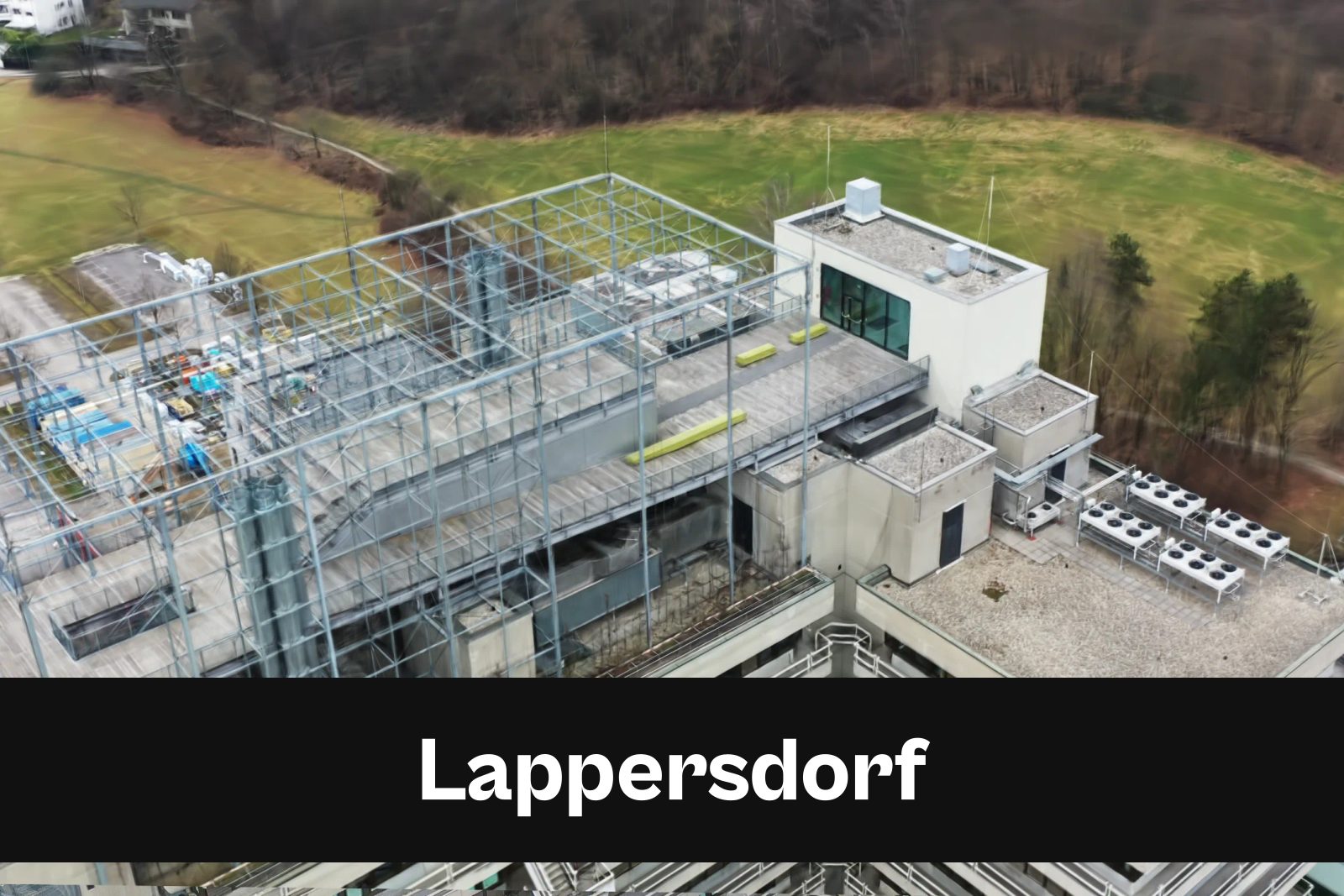 Fotorealistisches 3D-Modell als Gaussian Splat aus Drohnenaufnahmen in Lappersdorf mit Standort-Badge