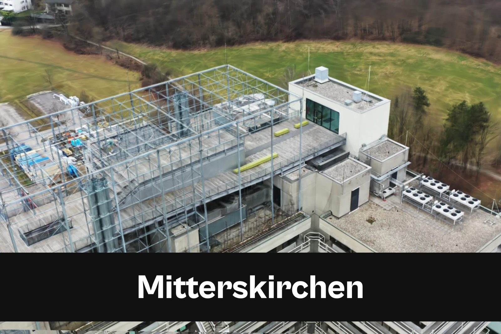 Fotorealistisches 3D-Modell als Gaussian Splat aus Drohnenaufnahmen in Mitterskirchen mit Standort-Badge