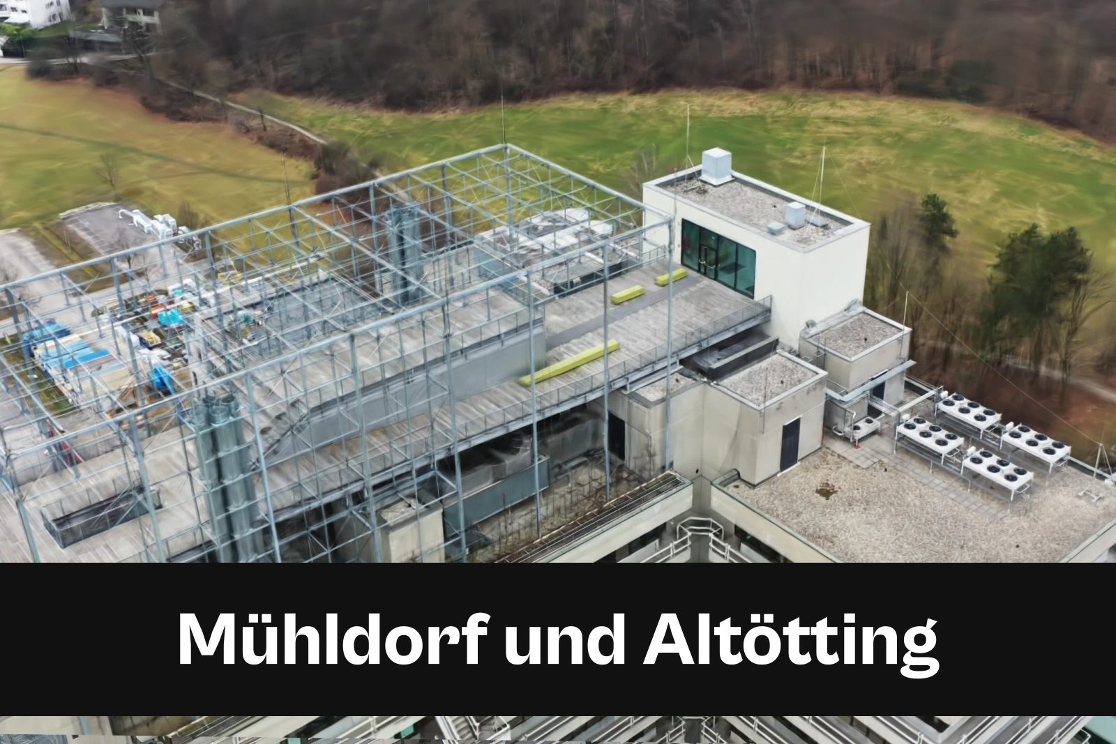 Fotorealistisches 3D-Modell als Gaussian Splat aus Drohnenaufnahmen in Mühldorf und Altötting mit Standort-Badge