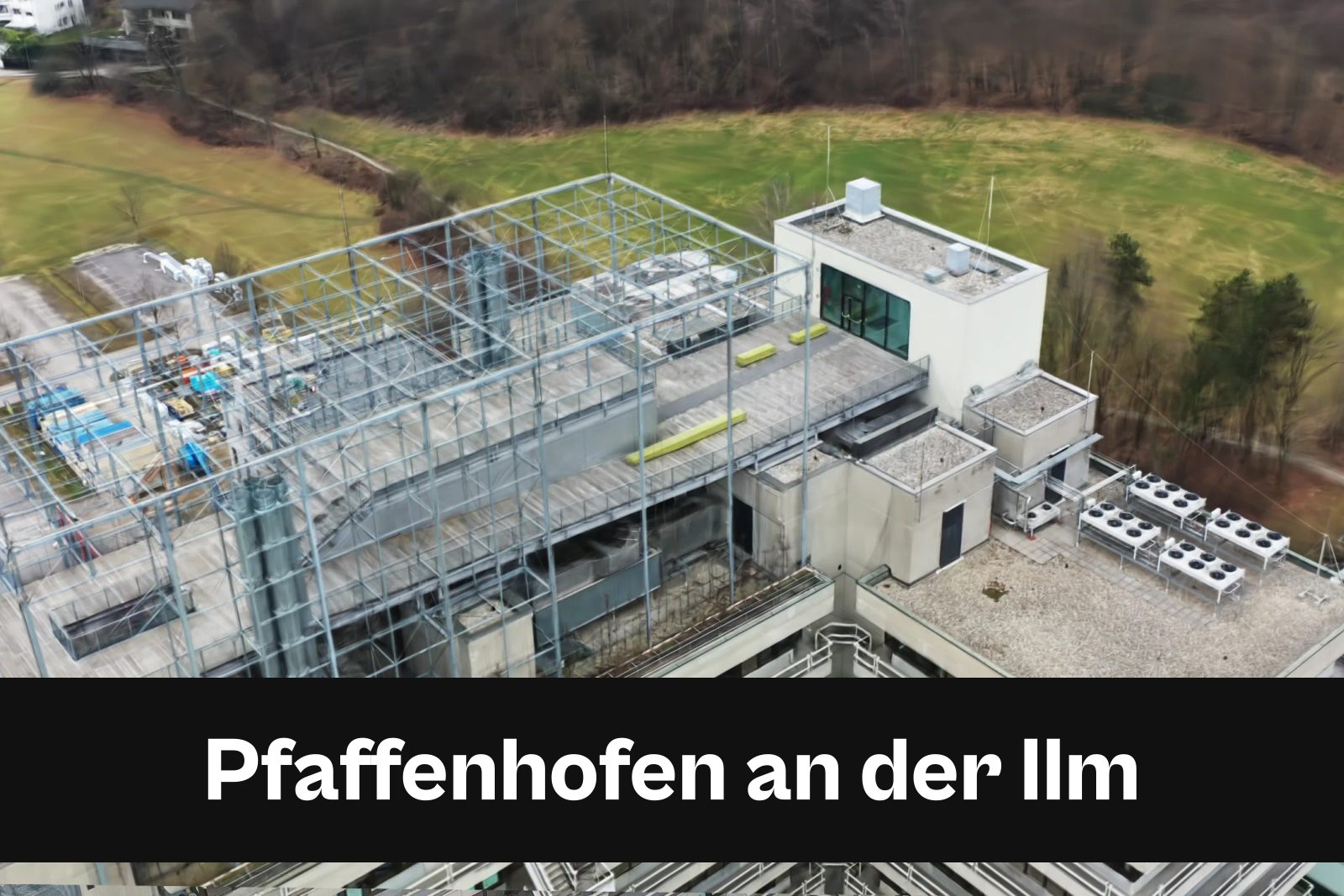 Fotorealistisches 3D-Modell als Gaussian Splat aus Drohnenaufnahmen in Pfaffenhofen an der Ilm mit Standort-Badge