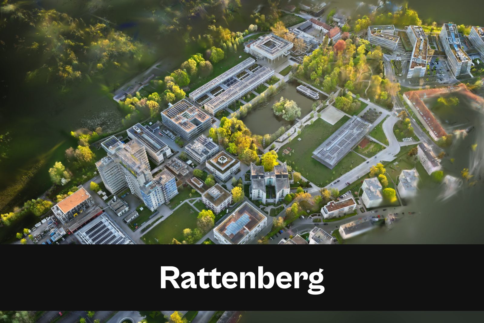 Drohnenaufnahme mit Standort-Badge für Rattenberg im Landkreis Straubing-Bogen