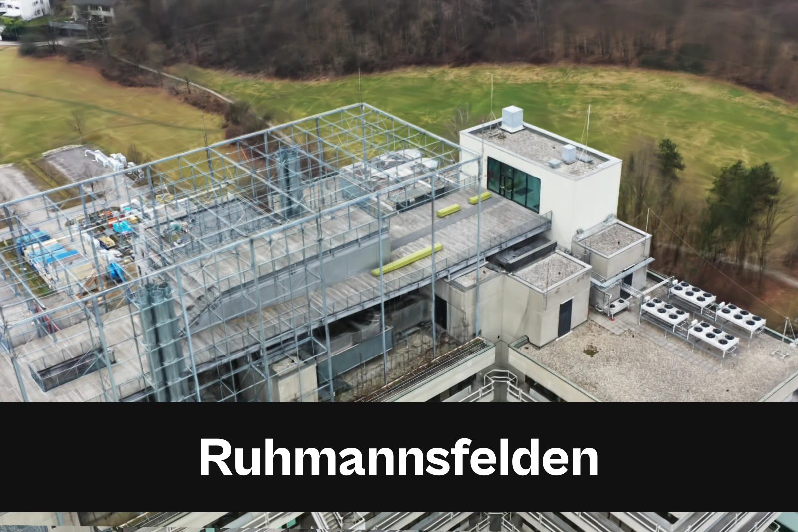 Fotorealistisches 3D-Modell als Gaussian Splat aus Drohnenaufnahmen in Ruhmannsfelden mit Standort-Badge