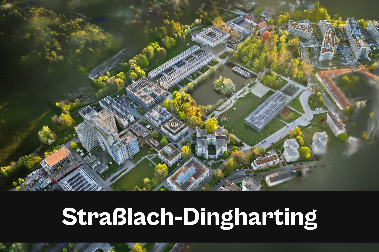 Drohnenaufnahme mit Standort-Badge für Straßlach-Dingharting im Kreisfreie Stadt München und Landkreis München