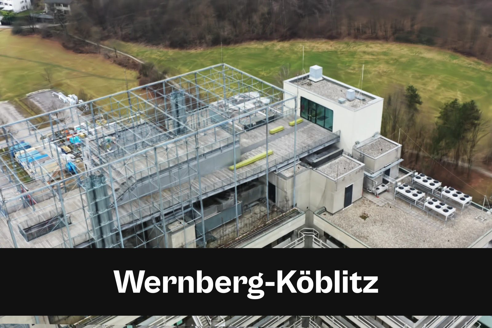 Fotorealistisches 3D-Modell als Gaussian Splat aus Drohnenaufnahmen in Wernberg-Köblitz mit Standort-Badge